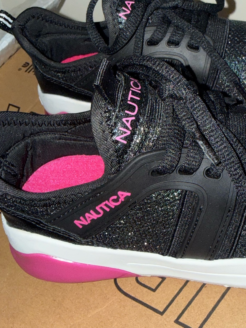 Nautica kids size 13 light up Black Glitter Athletic Sneakers with Pink Accents